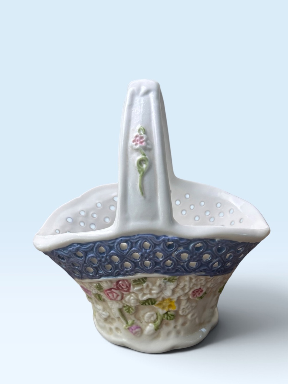 Vintage Porcelain Floral Basket Blue Lattice Applied Flowers Mini Vase